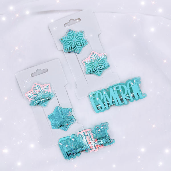 Snowflake piggies & Name clip set