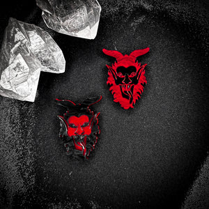 Red/ black Krampus head clips