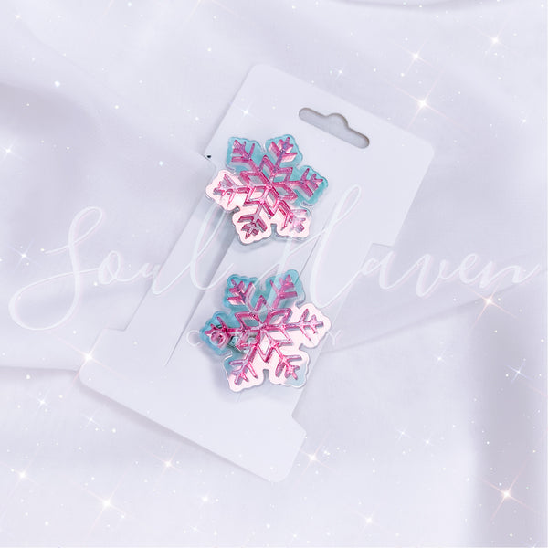Snowflake Clips