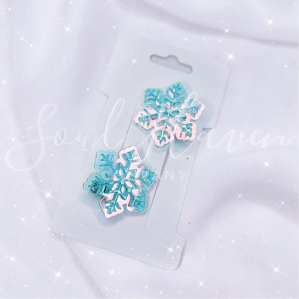 Snowflake Clips