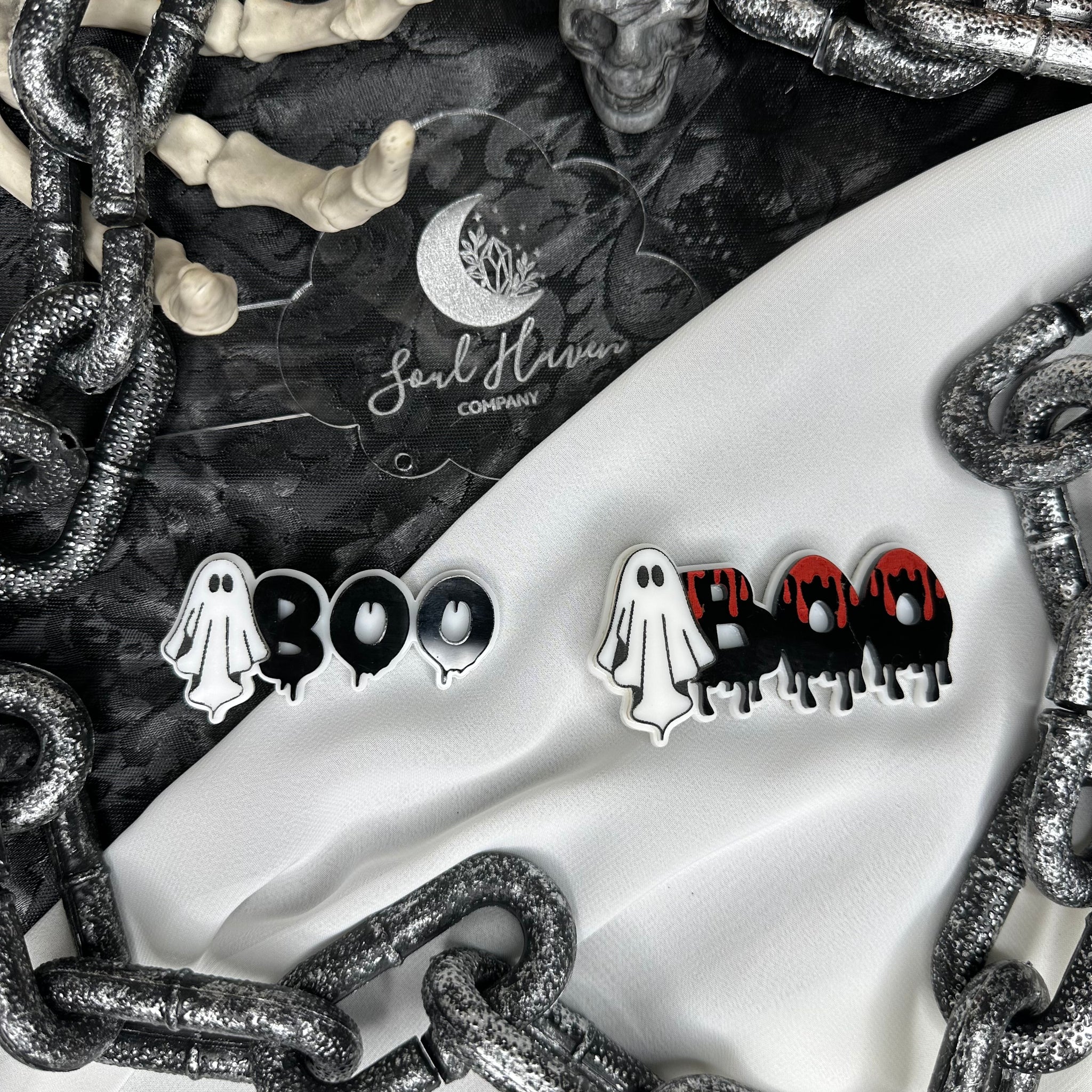 BOO hair clip