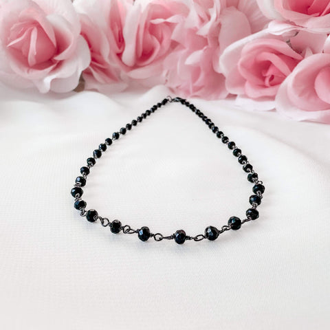 Black Spinel dainty necklace