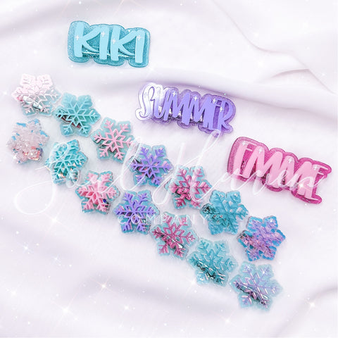 Snowflake piggies & Name clip set